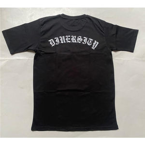 Camisetas ligeras y transpirables para hombre, logotipo personalizado, cuello redondo, tela tejida de secado rápido, estilo de cuello redondo con estampado de hojaldre - Product Image 6