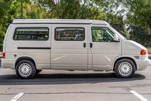 Gran Oferta: Volkswagen EuroVan Camper 2003, Listo para Enviar - Product Image 3