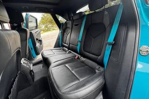 Macan 2024 d'occasion très propre, boîte manuelle, turbo, conduite à gauche, intérieur clair, berline - Product Image 5