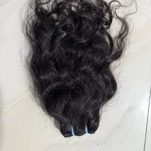 Extensions de Cheveux Humains Indiens Vierges 100% Naturel Bouclés Ondulés Lisse Texture Douce Sans Enchevêtrement Faisceaux Alignés Cuticules Machine - Product Image 1