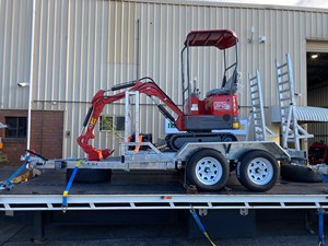 Mini excavatrices compactes d'occasion de 1.5 tonnes à vendre - Product Image 5