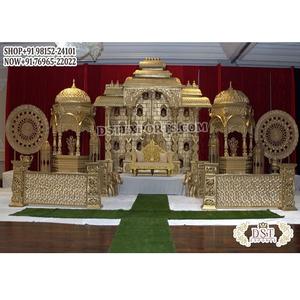 Scène de mariage sud-indienne Muhurtham Manavarai, thème doré élégant, grande scène en FRP pour réception de mariage - Product Image 1