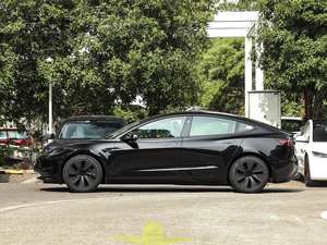 Véhicule électrique d'occasion 2025 – Berline 3 places, conduite à gauche, transmission automatique – Véhicule à énergie nouvelle de haute qualité - Product Image 3