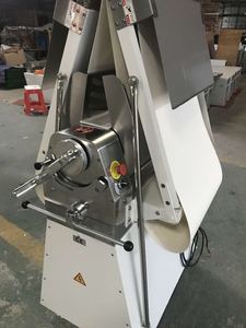 Rouleau de laminage automatique de <span class=keywords><strong>pâte</strong></span> à pain à bas <span class=keywords><strong>prix</strong></span> Machine de laminage de <span class=keywords><strong>pâte</strong></span> à croissants pour boulangerie Machine de laminage de <span class=keywords><strong>pâte</strong></span> à pain E520 - Product Image 5