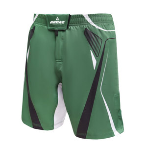 Pantalones cortos MMA transpirables para hombres con cierre de velcro y pretina flexible Pantalones cortos de lucha MMA con estampado personalizado - Product Image 1