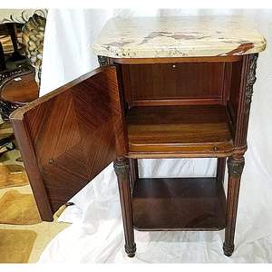 Chevet élégant de style français en acajou fait à la main avec rangement, sculptures ornées personnalisables, panneau incrusté, hôtel classique - Product Image 5