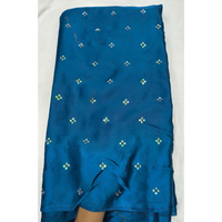 Tissu en soie douce en gros avec sequins brillants, matériau brodé de qualité supérieure pour vêtements ethniques de luxe, saris, robes et lehengas