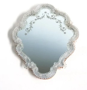 Miroir en verre de Murano vénitien gravé à la main, soufflé à la main, fleurs, style du milieu du siècle - Product Image 2