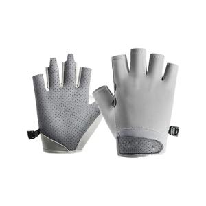 Gants de vélo demi-doigts personnalisés pour hommes Gants de vélo de montagne antichoc et respirants Gants de cyclisme de sport - Product Image 1