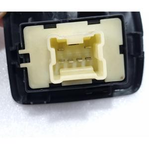 แผงปุ่มด้านหน้าขวาเรโนลต์ ทราฟิค ซีรีส์ R9M 452 (14>) - Product Image 6