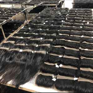 Stock ilimitado de extensiones de cabello humano virgen Remy indio, liso sedoso con ondas, cutículas intactas, pre-adheridas, de peso ligero y cabello natural. - Product Image 1