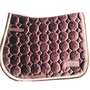 ชุดอุปกรณ์ขี่ม้าสั่งทำใหม่ล่าสุด ประกอบด้วยผ้าคลุมหน้าม้า สายจูง และเชือกจูง พร้อมแผ่นรองอานเข้าชุด - Product Image 3