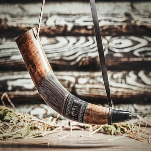 Personalizable respetuoso con el medio ambiente hecho a mano estilo vikingo tallado cuerno pulido Animal diseño cerveza náutico tallado a mano artesanías naturales - Product Image 3