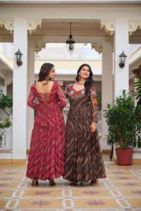 2024 été nouvelle mode filles longue grande taille col en v Foux georgette bandhni imprimer mariage plage formel parole longueur vêtements - Product Image 3