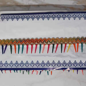 Diseñador Zari encaje bordado para ropa de novia Lehengas y Dupattas Heavy Work Borders disponibles para exportación a granel - Product Image 3