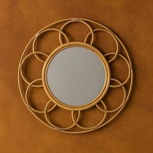 Miroir mural en bambou Design bohème classique Matériau en rotin fait main - Product Image 1
