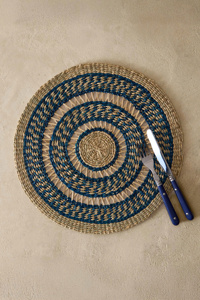 Wholesaler Round Colored Woven Seagrass Placemat Handmade <b>Table</b> <b>Mat</b> For Dining <b>Table</b> Kitchen Decor Eco Friendly Home Accessories - Product Image 2