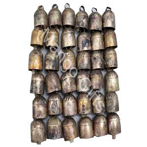 Clochettes rustiques en fer avec dessus arrondi, lot de 2, outils et fournitures de bricolage, vente en gros - Product Image 1