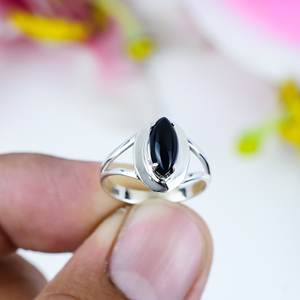 Bague en argent sterling 925 avec pierre précieuse onyx noir naturel |   Bague artisanale pour femme |   Bijoux en gros - Product Image 1