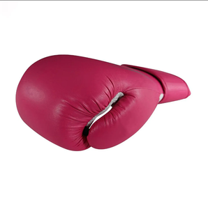Gant de boxe professionnel personnalisé en cuir, nouveaux engrenages de combat avec poignées extensibles et sur mesure - Product Image 3