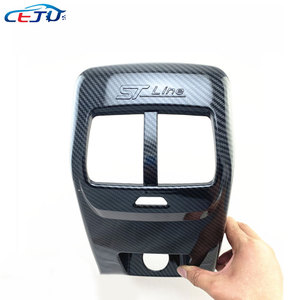 ABS Carbon Look Car Interior Kit Arrière USB Climatisation Sortie Vent Panel Cover Cap Shell pour <span class=keywords><strong>Ford</strong></span> <span class=keywords><strong>Focus</strong></span> <span class=keywords><strong>ST</strong></span> Line X MK4 2019-2021 - Product Image 4