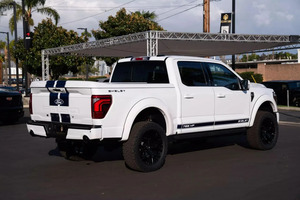 Camionetas <span class=keywords><strong>Ford</strong></span> F150 SuperCrew Cab Lariat 2024 Usadas en Excelente Estado, 4 Puertas, 5 1/2 pies, Listas para Enviar - Product Image 3
