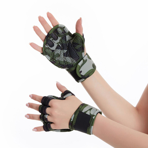 Nouveaux gants de gymnastique Design Camo avec coussinet en polyester antidérapant amélioré pour les haltérophiles - Product Image 3
