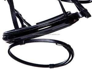 Nouvelle bride en cuir de cheval de très bonne qualité disponible en couleurs noires et taille avec une bande de nez brevetée - Product Image 2