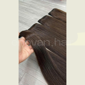 Premium CLIP IN Extensiones de cabello humano vietnamita Virgen Sin procesar Cutícula alineada Sedoso Recto Aspecto natural al por mayor - Product Image 5