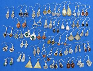 ต่างหูแฮนด์เมดพลอยเทอร์ควอยซ์ธรรมชาติสองชั้นดีไซน์ไม่เหมือนใครต่างหูเครื่องประดับโบฮีเมียนทำด้วยมือทำ925เงินสเตอร์ลิง - Product Image 6