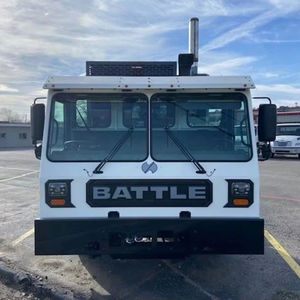 Camión Tractor Diésel 6x4 de Alto Rendimiento para Logística y Transporte de Mercancías - Product Image 3