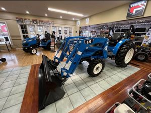 Tracteur à roues 4x4 LS MT122 W60 avec tondeuse à montage central, composants essentiels : pompe, moteur, boîte de vitesses, 15 CV pour tracteur LS MT122 W60 Mid - Product Image 5