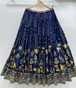 Hermosa Secuencia De Hathi Ghoda Lehenga Choli Con Dupatta - Product Image 1