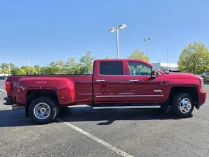 Chevrolet Silverado 2018 d'occasion 3500 - Product Image 4