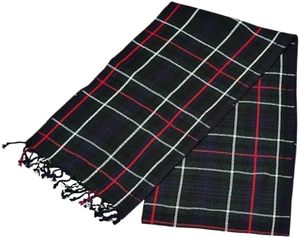 Écharpe de kilt écossaise classique durable pour femmes |   Écharpe traditionnelle écossaise des Highlands pour les tenues de mariage et de danse - Product Image 3