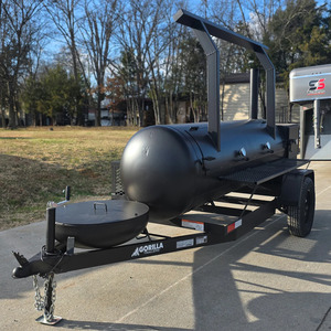 Remolque móvil para comida Charkettle BBQ Smoker 330 de 330 galones, modelo Gorilla, en venta |   Ahumador Charkettle 330 de una puerta con contrapeso - Product Image 1