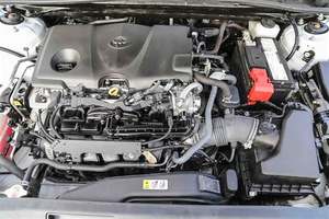 โตโยต้า แคมรี่ SE FWD ปี 2023 - Product Image 5