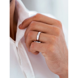 Anillos de Compromiso de Diamantes Redondos Únicos para Parejas y Alianzas a Juego para Regalos - Product Image 5