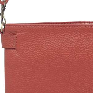Sac à bandoulière en cuir véritable à grain de galet rouge fait à la main de la meilleure qualité Top fournisseur indien fabricant Saman exportations - Product Image 2