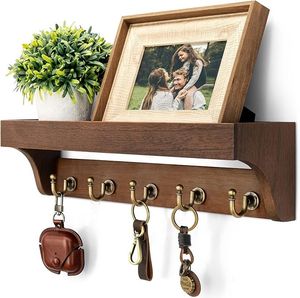 Étagère murale géométrique en bois et blanc avec crochets et un emplacement pour portefeuille. Disponible aux prix de gros. - Product Image 4