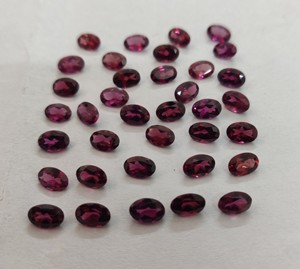 Grenat Rhodolite rose naturel coupe ovale 3x5mm grenat Rhodolite rose à facettes en vrac pierre précieuse de qualité supérieure - Product Image 2