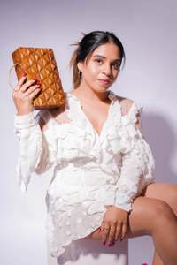 Bolso de mano con estampado de madera Royal Elephant y bolso cruzado Embragues de noche de metal - Product Image 2