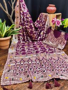 Nouveau lancement : Sari tendance et léger + Blouse en tissu coton-soie, riche travail Meenakari sur le pallu, tenue décontractée, extensible et infroissable - Product Image 4