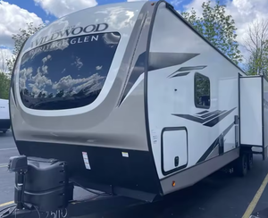 2025 2024 2026 F-o-r-e-s-t R-i-v-e-r Wildwood H-e-r-i-t--a-g-e G-l-e-n 271RL Camping-car, Roulottes et Caravanes - Product Image 1