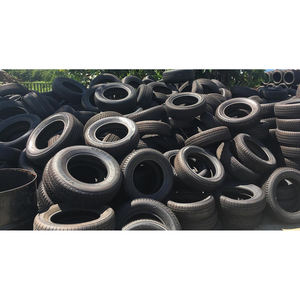 Neumáticos usados de grado A para camiones, resistentes, fiables y adecuados para plantas de recauchutado - Product Image 1