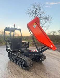 Livraison gratuite, certifié CE EPA, mini-dumper sur chenilles Kubota KC250HR-4, mini-transporteur sur chenilles, mini-dumper hydraulique à basculement - Product Image 1