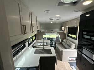 Vente en gros Budget-2026 E-a-s-t To W-e-s-t C-o-l-l-e-g-e A-v-e-n-u-e 2711N-K - Product Image 5