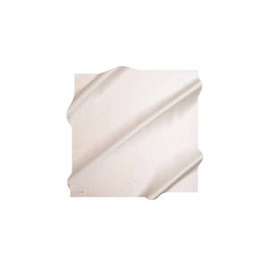 Pañuelo Cuadrado de Seda Estampada Off-White para Niñas, Estilo Floral y para Fiestas - Product Image 1