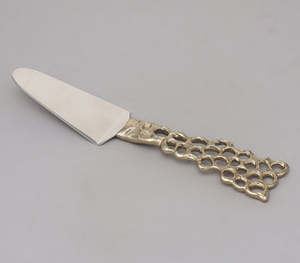 Unique Metal Handle <b>Cake</b> <b>Server</b> For Restaurant Party Wedding With Customization From India - Product Image 4