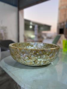 อ่างล้างหน้าหินอ่อนหินโมราแบบทันสมัยอ่างล้างหน้าสำหรับห้องน้ำหรือบ้านสำหรับใช้ในโรงแรม - Product Image 2